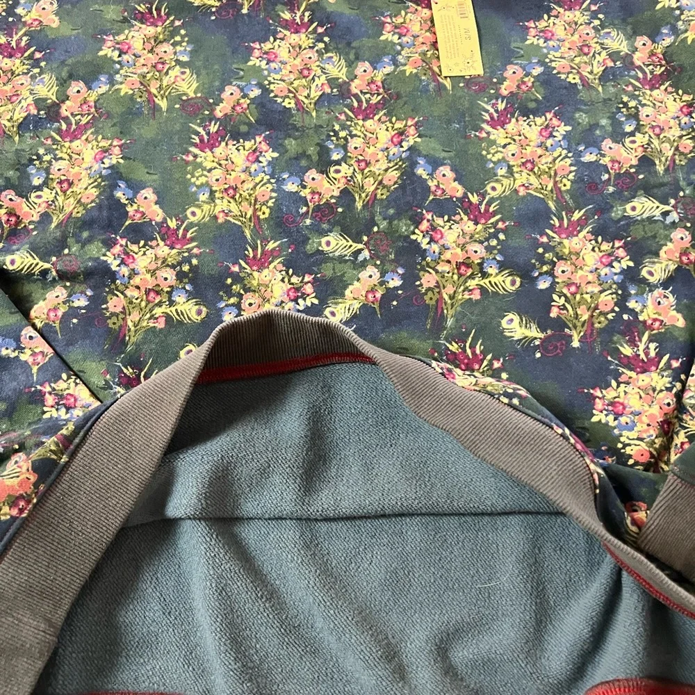 NWT NATURAL LIFE reversible oversized Navy Floral Pullover sweatshirt sweater SM - Picture 2 of 4